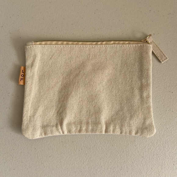 ECO LOF makeup bag - Picture 2 of 3